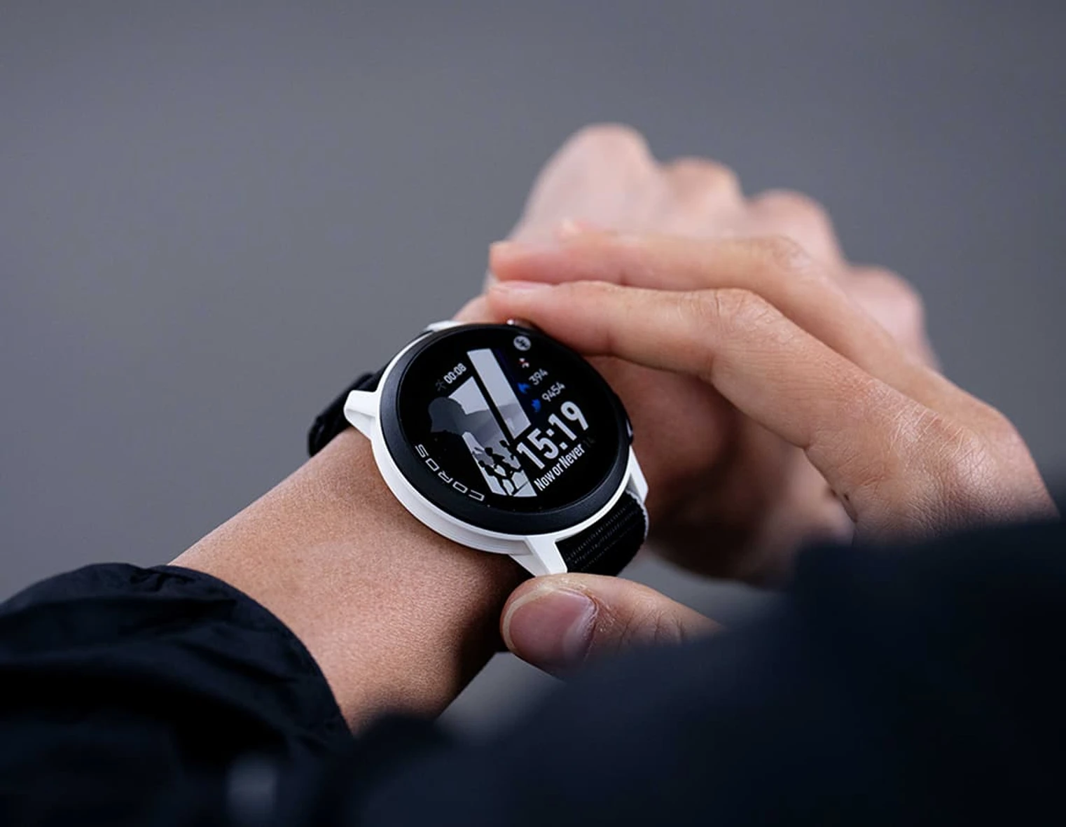 COROS PACE Pro Suguru Osako Editon GPS Sport Watch
