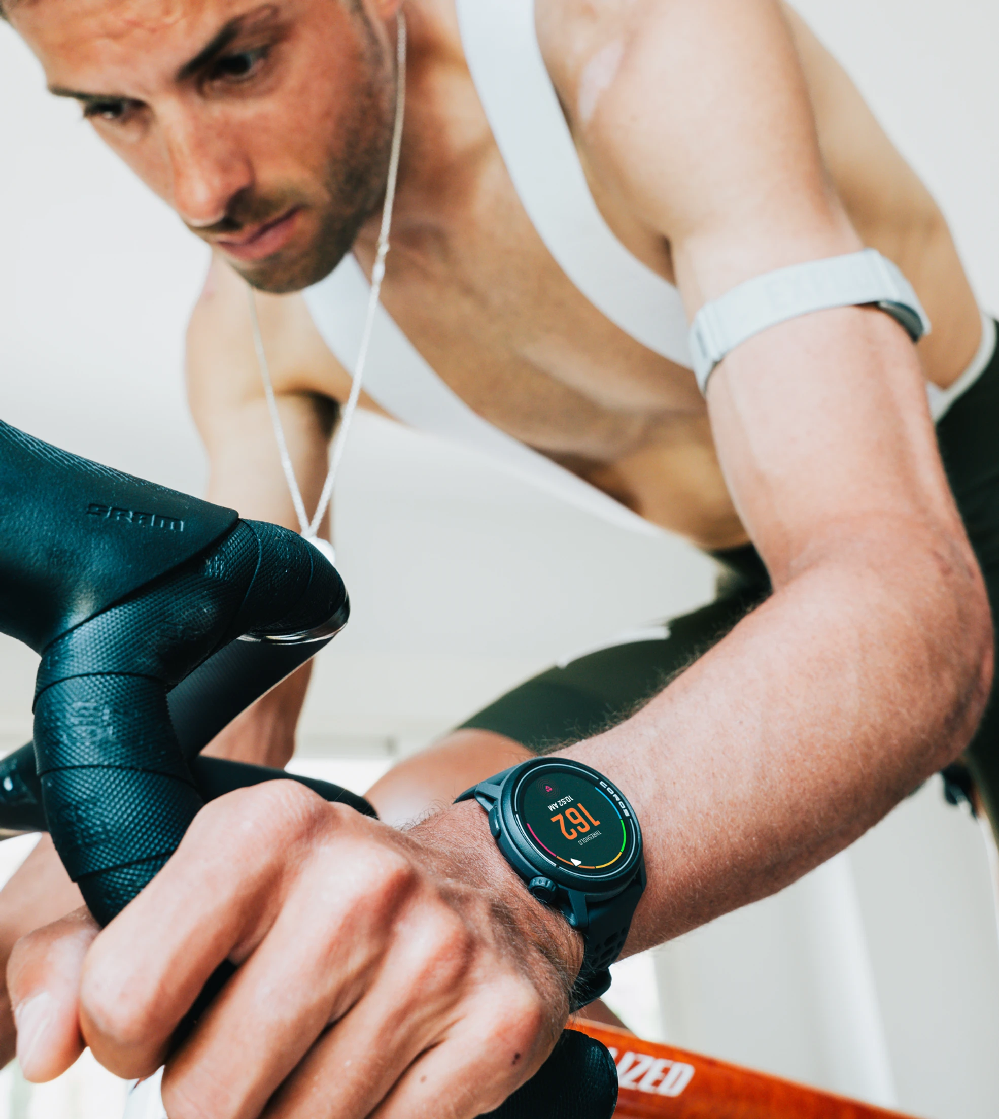 COROS 心拍センサー｜腕から高精度のデータ、快適な着け心地