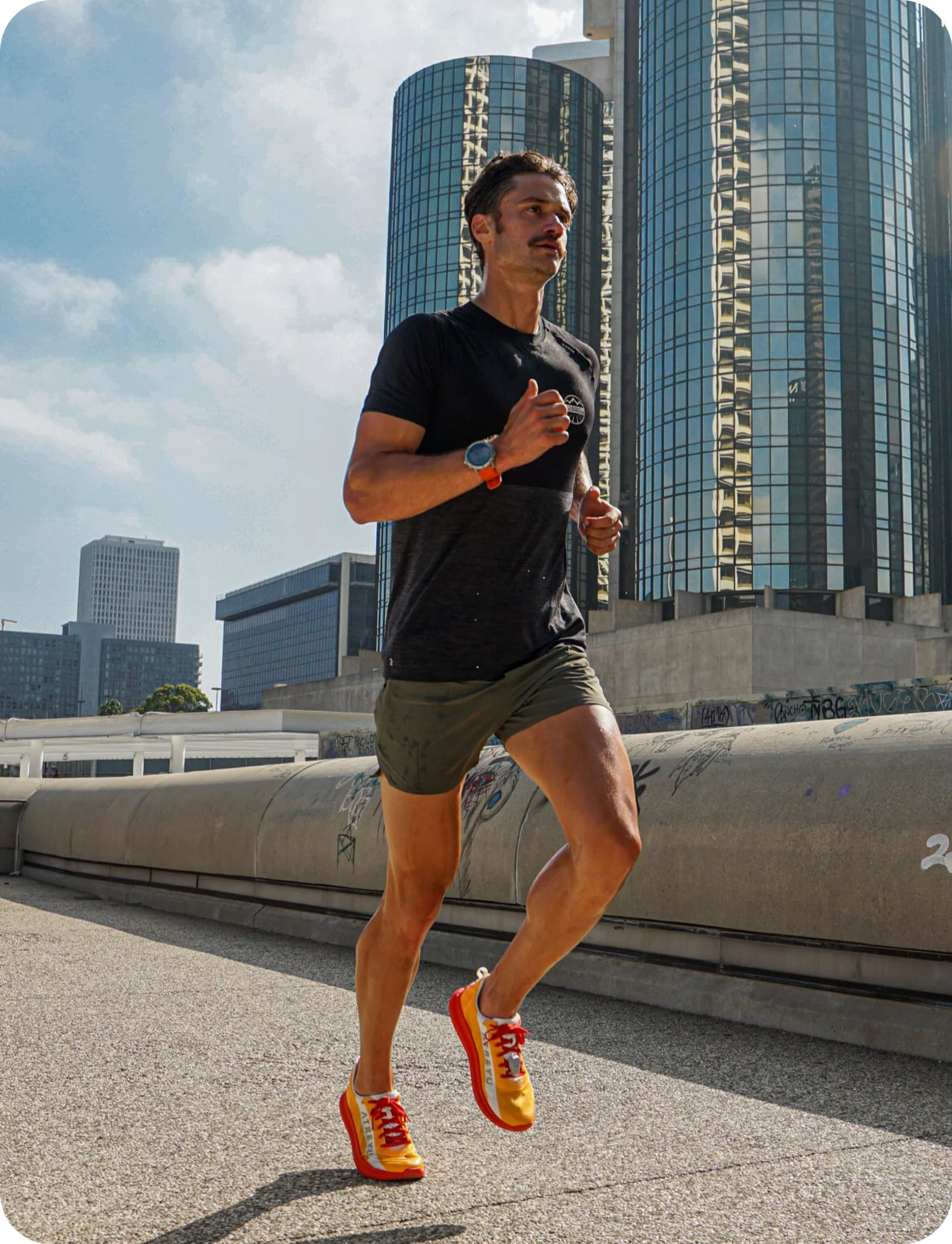 COROS POD 2 - Run Beyond GPS