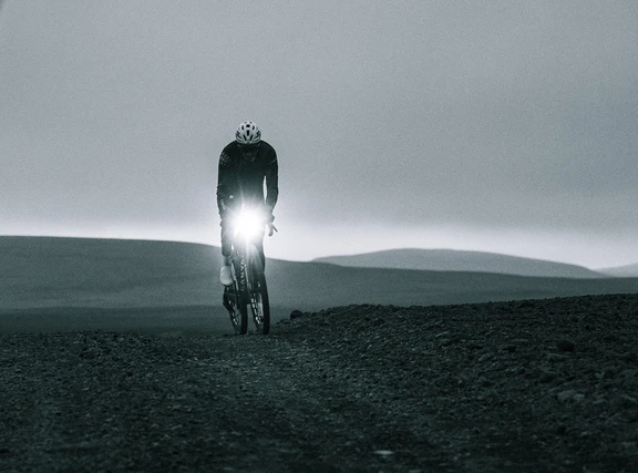 freddy ovett riding in iceland